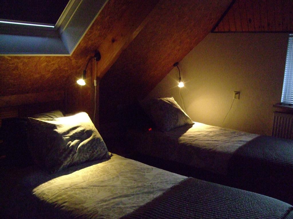 Bed and breakfast De Pompstee Rolde Extérieur photo